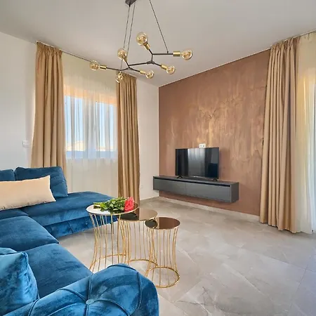 Jelena's Place شقة سلاتين